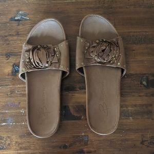 B.Makowsky leather flats